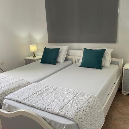 Andromahi Apartments & Suite ลากานาส ภายนอก รูปภาพ