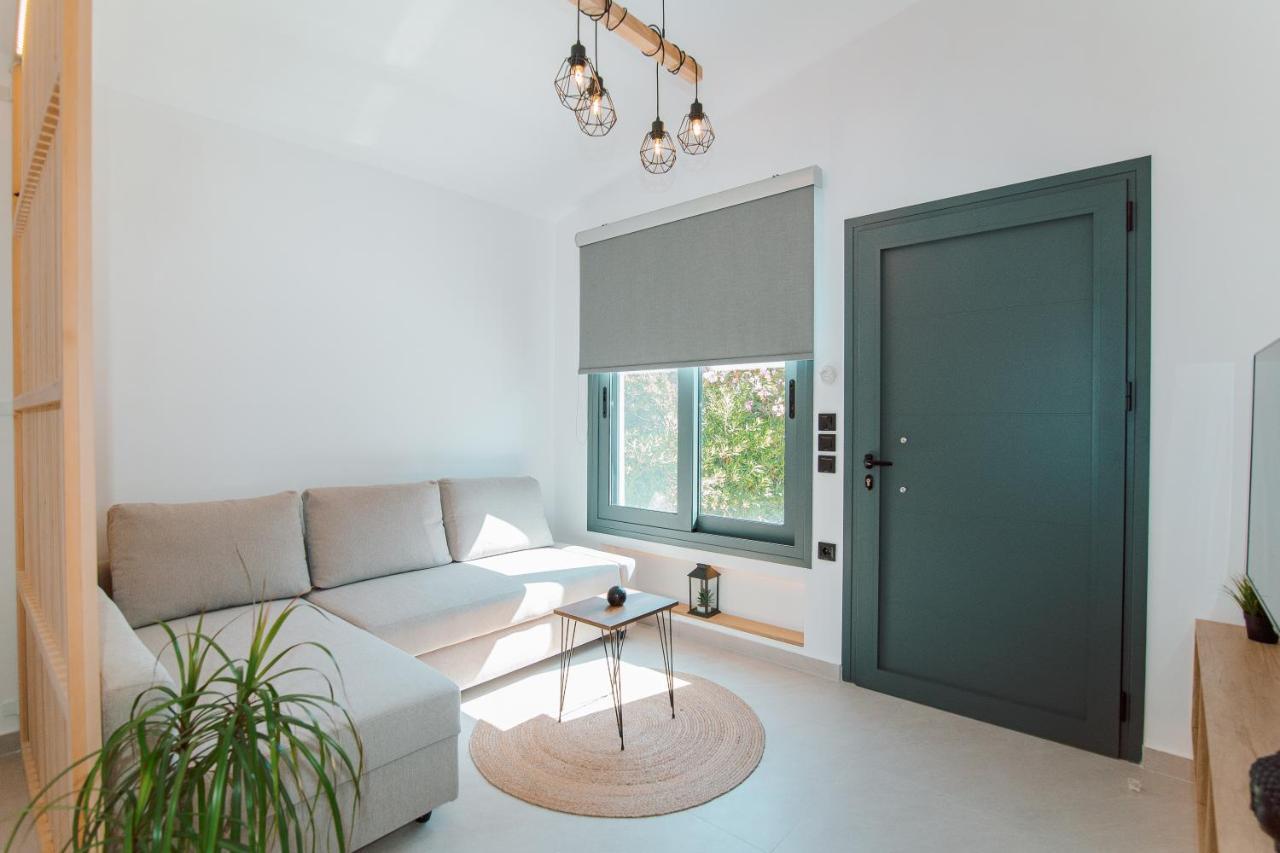 Andromahi Apartments & Suite ลากานาส ภายนอก รูปภาพ