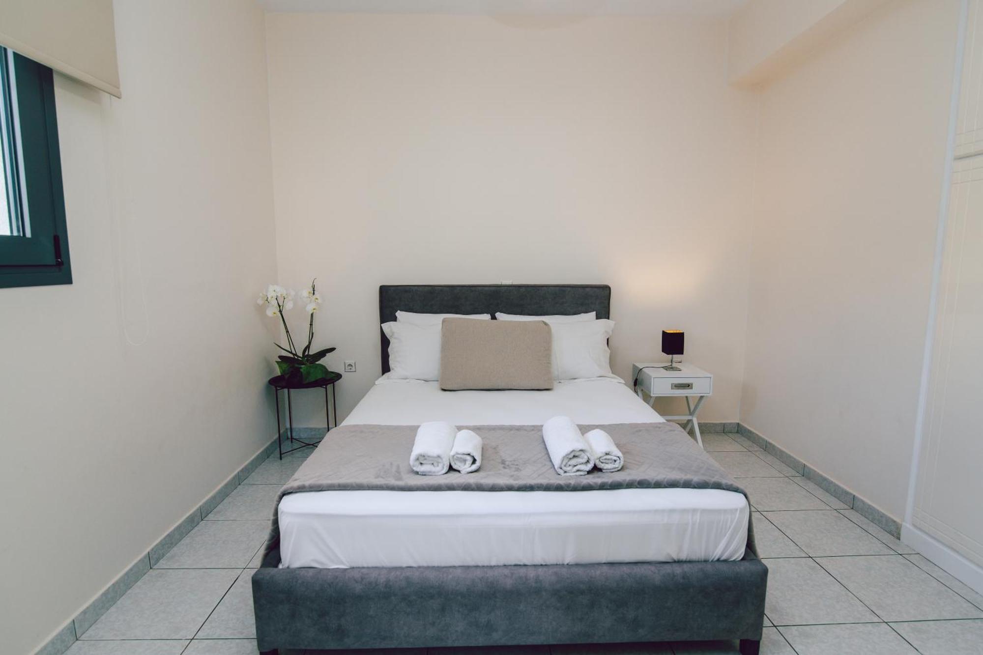Andromahi Apartments & Suite ลากานาส ภายนอก รูปภาพ